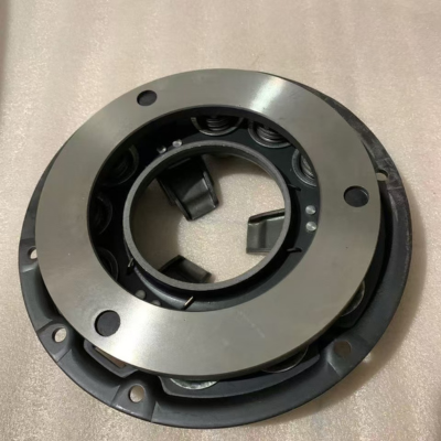 Embrayage pour tracteur